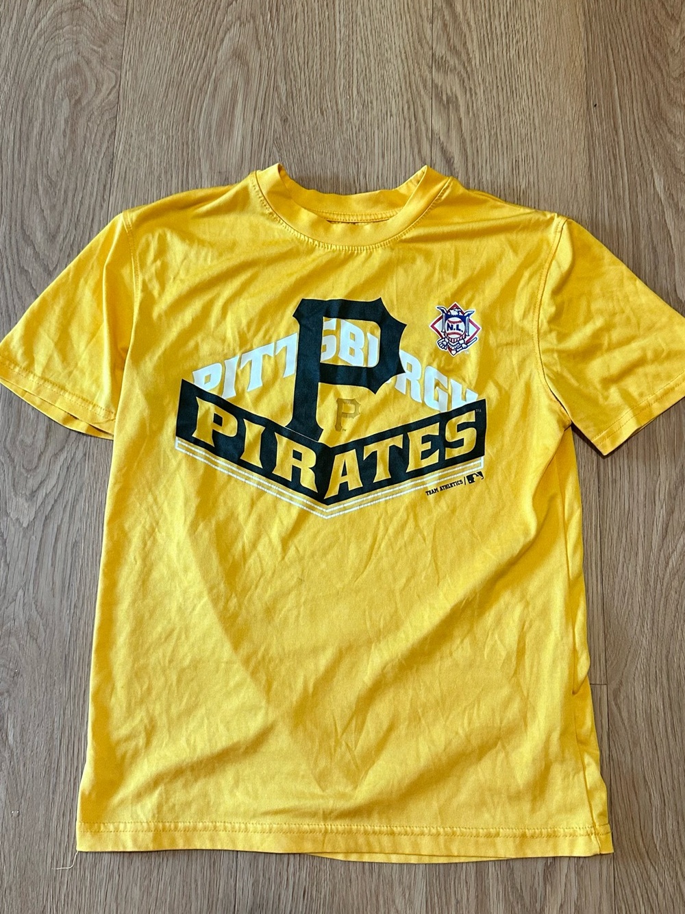 Pittsburgh Pirates Baseball Yellow Graphic T-Shirt Short-Sleeve Youth MLB Uni